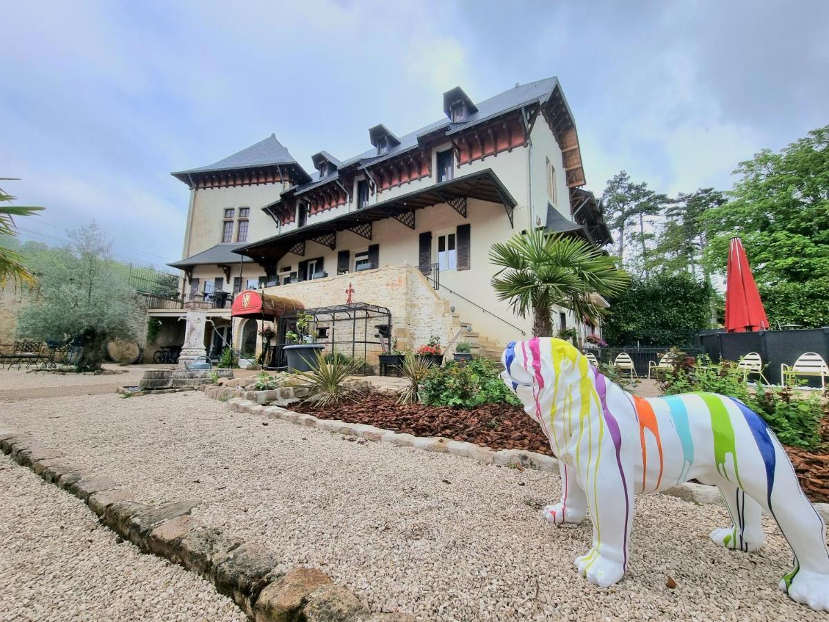 Le Manoir- Cluny Bed & Breakfast Bagian luar foto