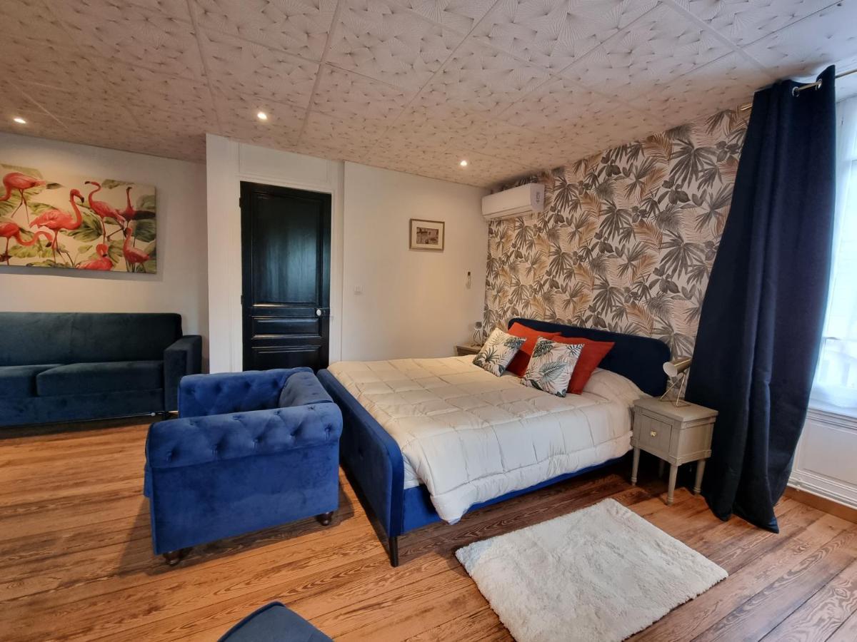 Le Manoir- Cluny Bed & Breakfast Bagian luar foto