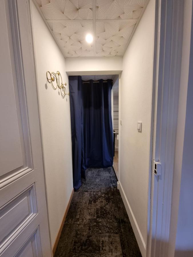 Le Manoir- Cluny Bed & Breakfast Bagian luar foto