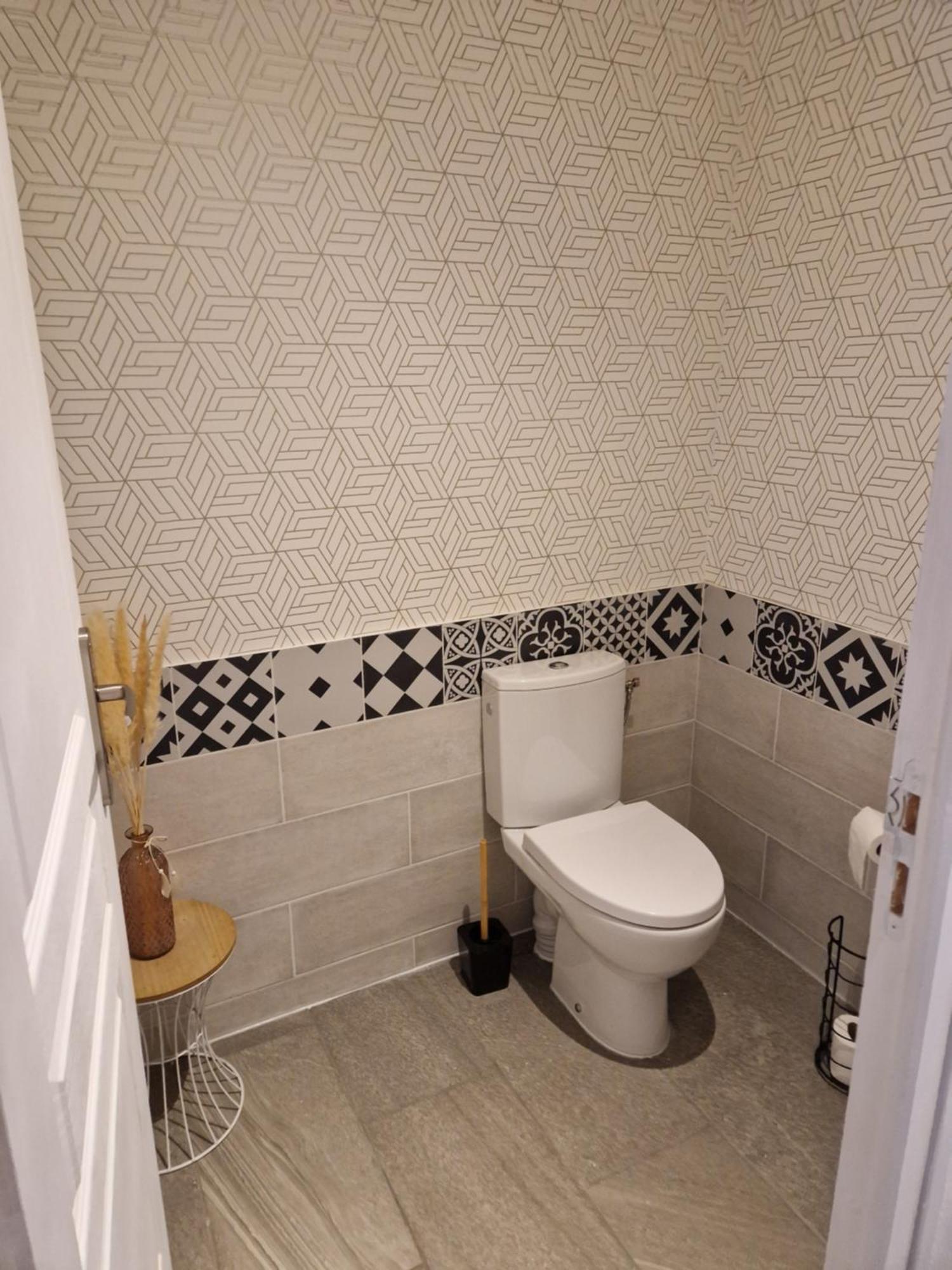 Le Manoir- Cluny Bed & Breakfast Bagian luar foto